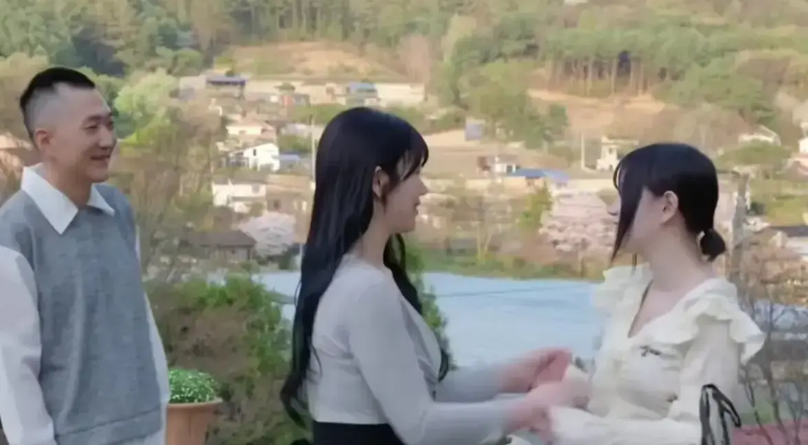 《Man Who Came Uninvited》1080P免费高清观看-不速之男HD中字完整版-惊悚悬疑韩片Man Who Came Uninvited比闯入者更可怕-人人影视